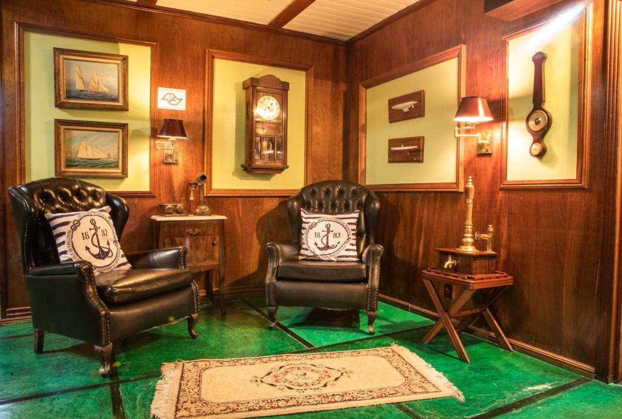Plaza Inn Pousada Do Capitao Ильябела Экстерьер фото