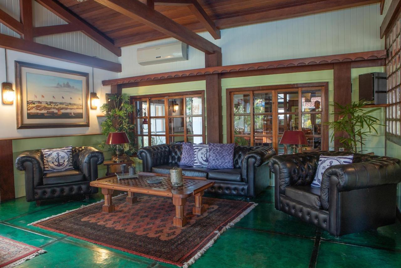 Plaza Inn Pousada Do Capitao Ильябела Экстерьер фото